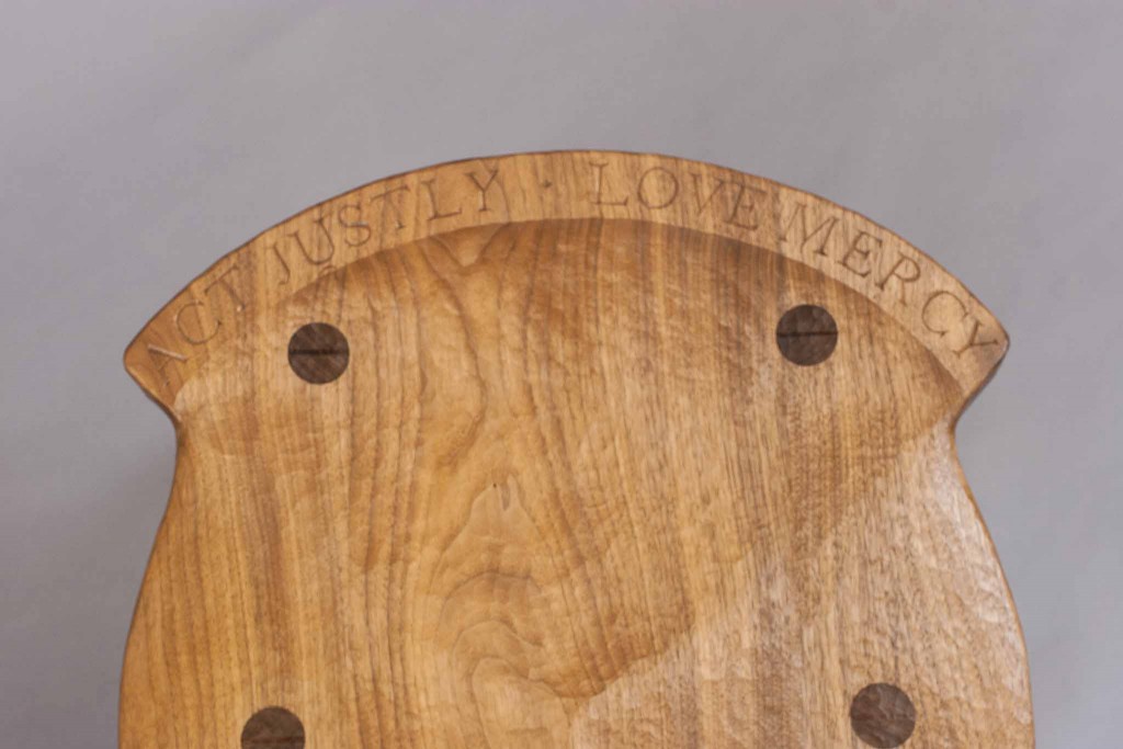 carved text